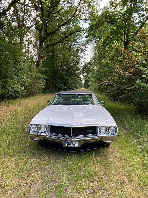 Weiß Gebraucht 1970 Buick Skylark Coupé | 24.250 € - Bild 1/4