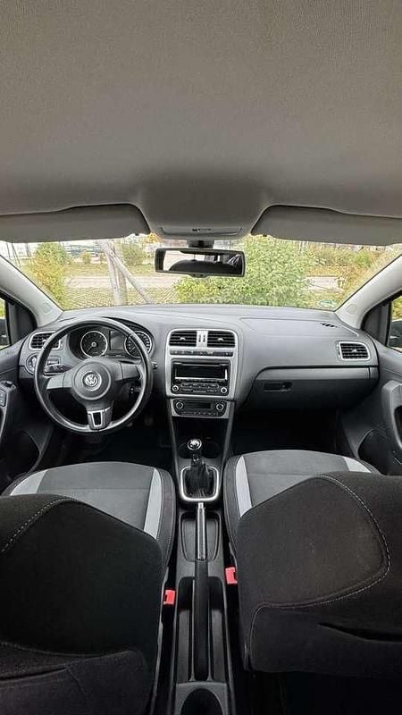 Gebraucht VW Polo Life 69 PS (50 kW) 2013 Grau Kleinwagen