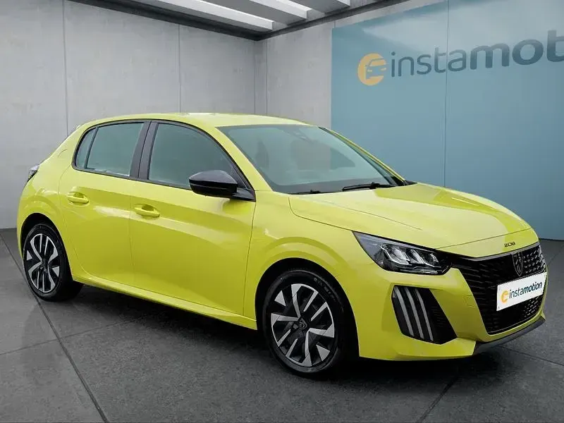 Gebraucht Peugeot 208 Active 75 PS (55 kW) 2024 Gelb Kleinwagen