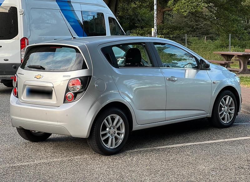 Gebraucht Chevrolet Aveo LTZ 116 PS (85 kW) 2012 Grau Limousine