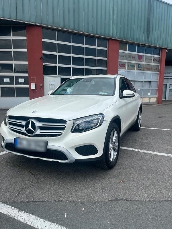 Gebraucht Mercedes GLC220 170 PS (125 kW) 2016 Weiß SUV