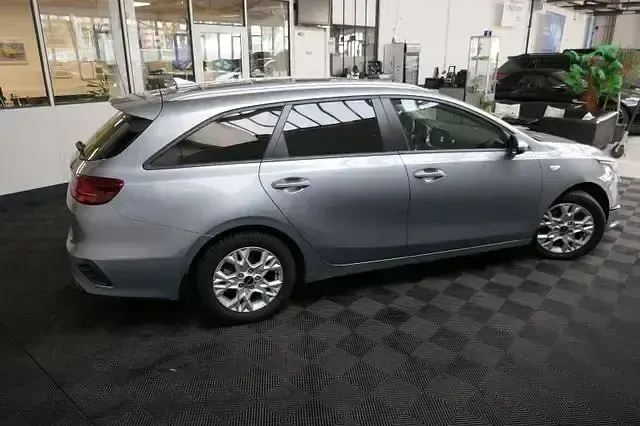 Gebraucht Kia Ceed Sportswagon 160 PS (117 kW) 2023 Andere Limousine