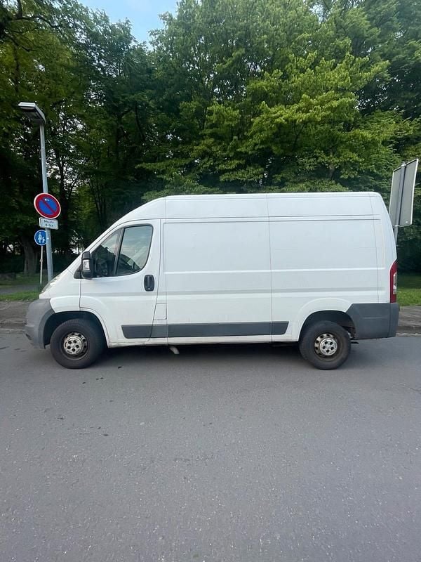 Gebraucht Peugeot Boxer 120 PS (88 kW) 2011 Weiß Van