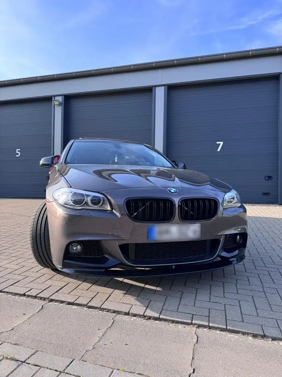 Second-hand BMW 525 204 CP (150 kW) 2010 Maro Berlinǎ