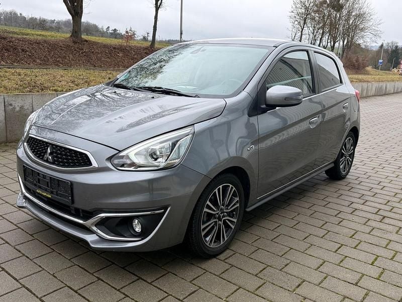 Gebraucht Mitsubishi Space Star Top 80 PS (58 kW) 2017 Grau Kleinwagen
