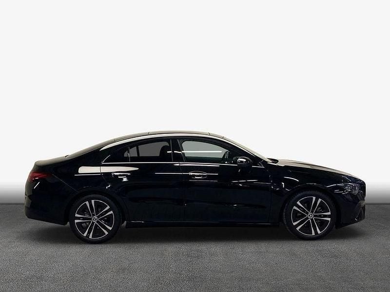 Gebraucht Mercedes CLA200 Advanced Plus 163 PS (119 kW) 2024 Schwarz Coupé