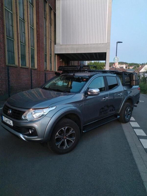 Grau Gebraucht 2017 Fiat Fullback Abholung | 19.600 € (Etwas zu teuer) - Bild 1/4