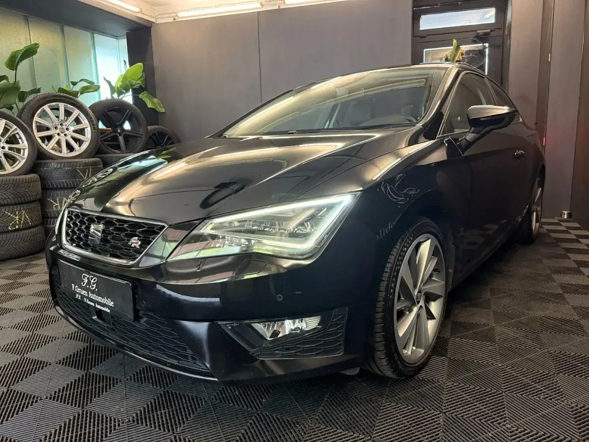 Używany Seat Leon FR 184 KM (135 kW) 2016 Czarny Coupe
