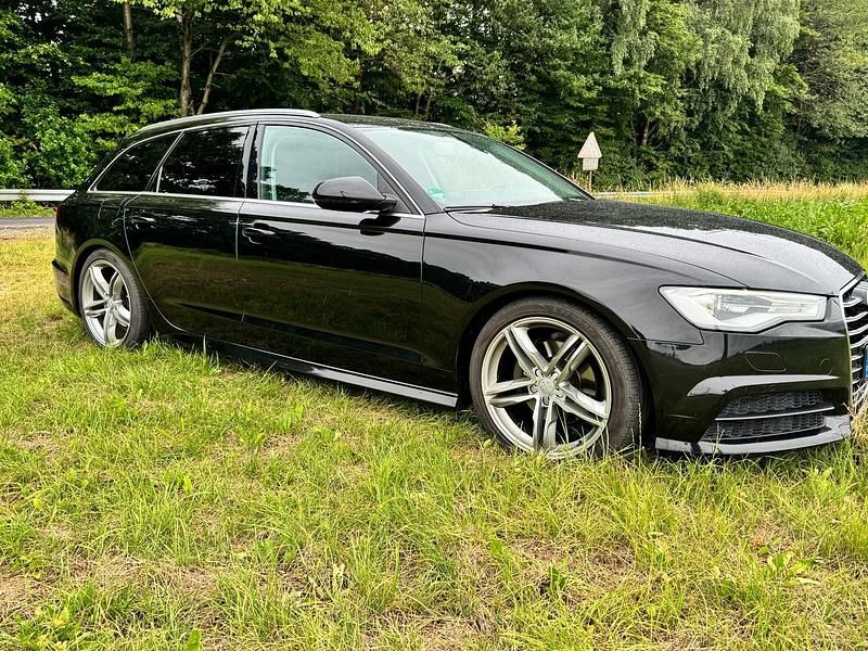 Gebraucht Audi A6 Comfort 190 PS (139 kW) 2017 Schwarz Kombi
