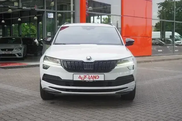 Gebraucht Skoda Karoq SportLine 190 PS (139 kW) 2020 Weiß SUV