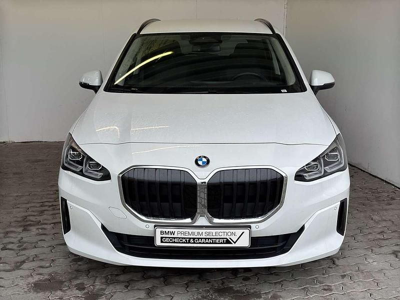Gebraucht BMW 220 156 PS (114 kW) 2025 Alpinweiss Kombi