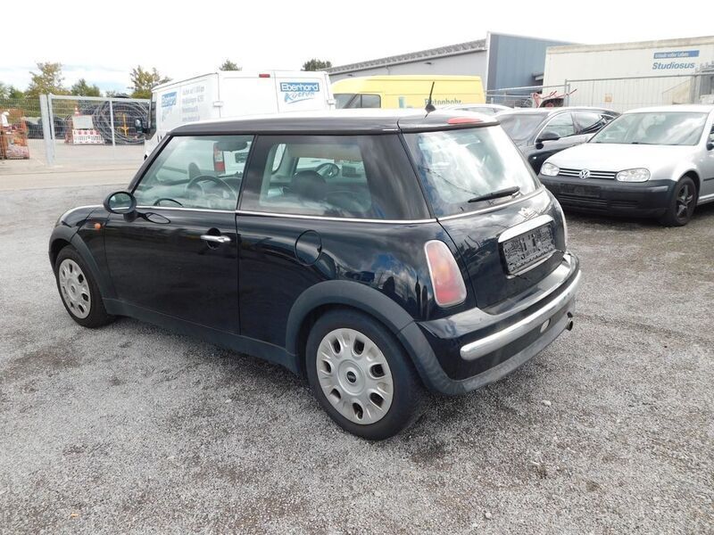Gebraucht Mini ONE 90 PS (66 kW) 2004 Schwarz Kleinwagen