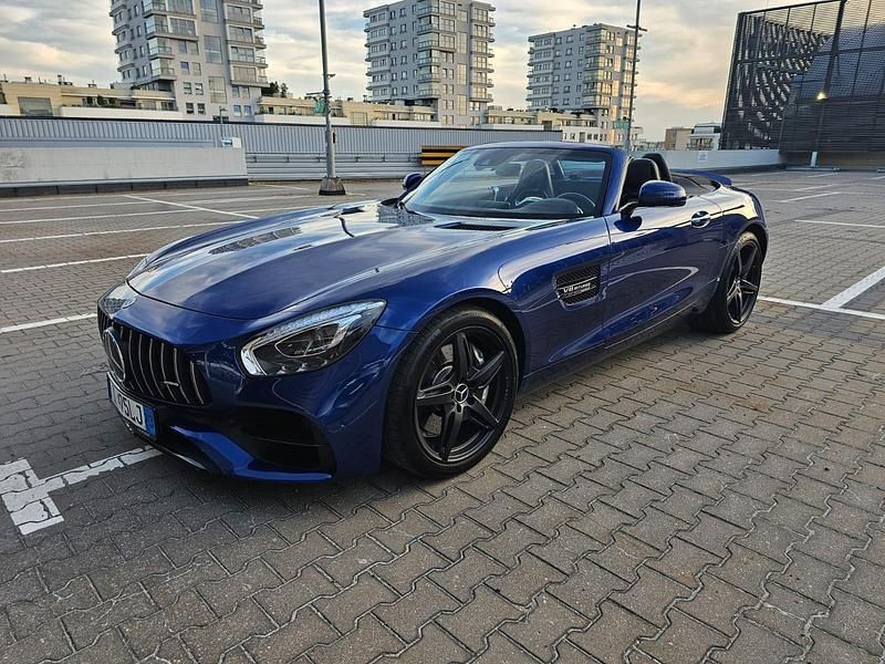 Blau Gebraucht 2018 Mercedes AMG GT AMG Coupé | 77.777 € - Bild 1/4