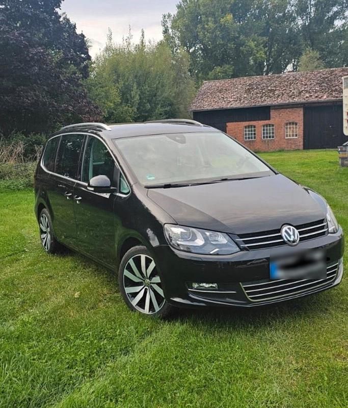 Gebraucht VW Sharan 184 PS (135 kW) 2017 Schwarz Van / Kleinbus