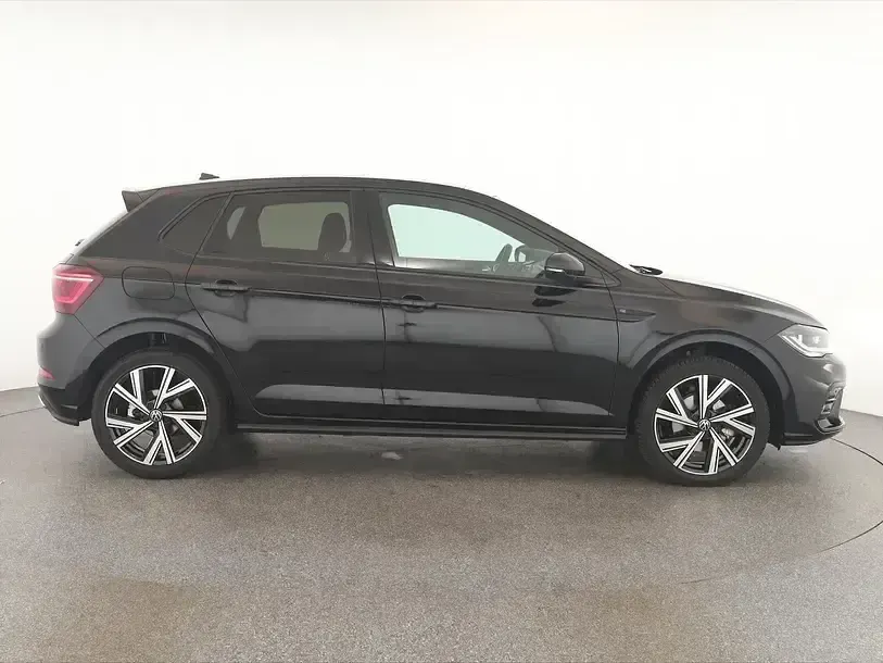 Gebraucht VW Polo R-line 116 PS (85 kW) 2024 Deep black perleffekt Kleinwagen