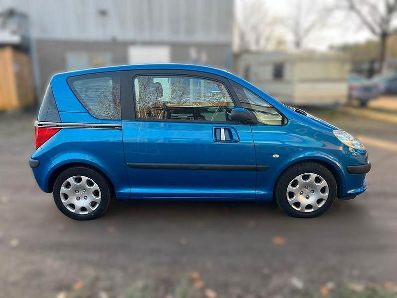 Gebraucht Peugeot 1007 Premium 88 PS (64 kW) 2007 Blau Van / Kleinbus