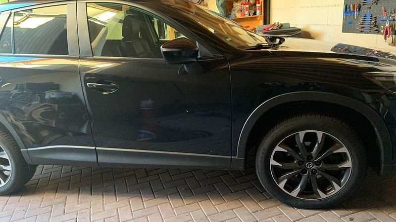 Schwarz Gebraucht 2015 Mazda CX-5 Nakama Intense SUV | 12.100 € (Fairer Preis) - Bild 1/4