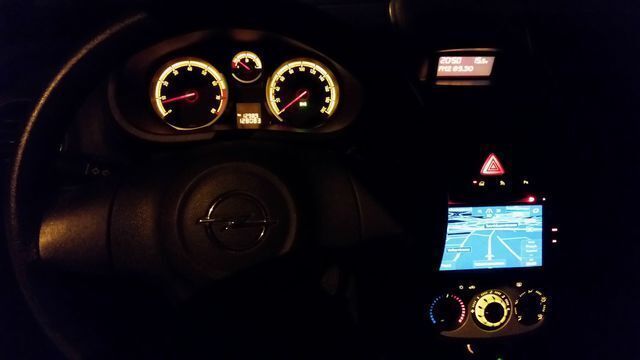 Gebraucht Opel Corsa 109 PS (80 kW) 2008 Schwarz Limousine