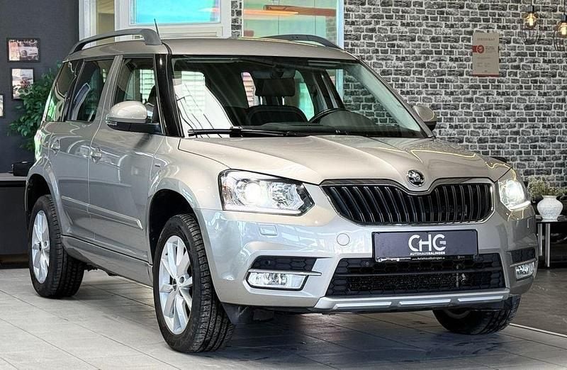 Gebraucht Skoda Yeti Joy 125 PS (91 kW) 2016 Beige SUV