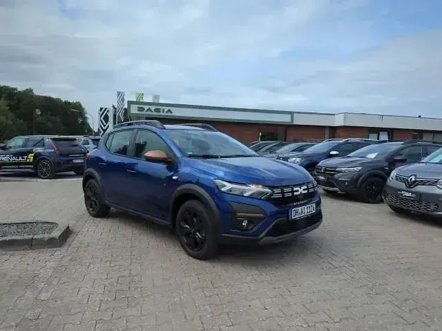 Gebraucht Dacia Sandero Extreme 81 PS (59 kW) 2025 Blau Kleinwagen
