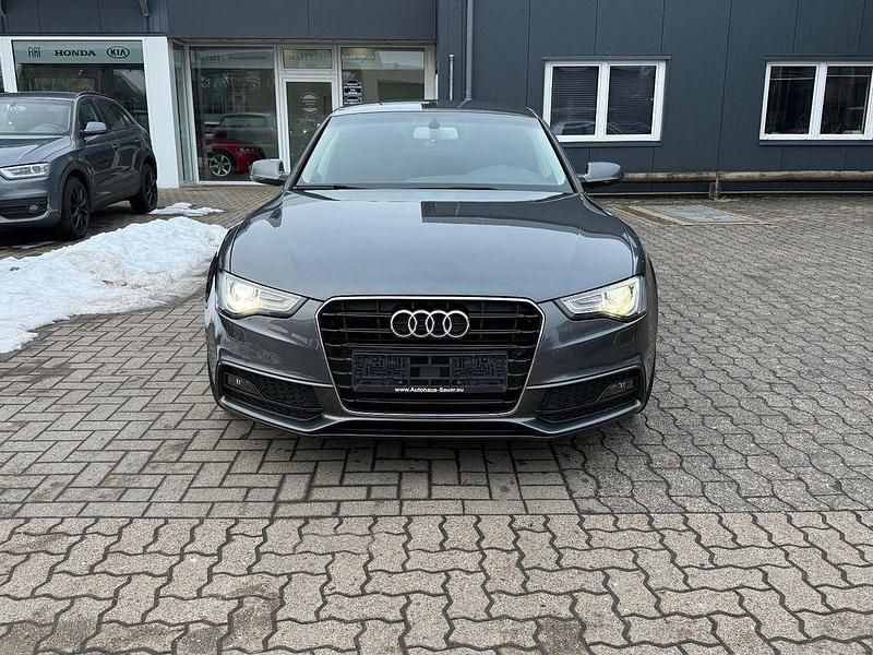 Gebraucht Audi A5 Sportback S-Line 150 PS (110 kW) 2015 Grau Kleinwagen