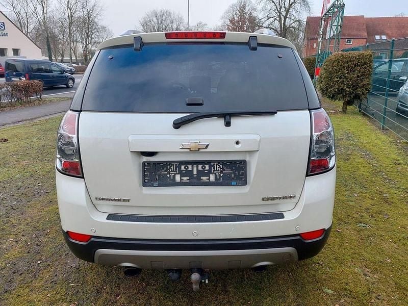Gebraucht Chevrolet Captiva LTZ 184 PS (135 kW) 2012 Weiß SUV