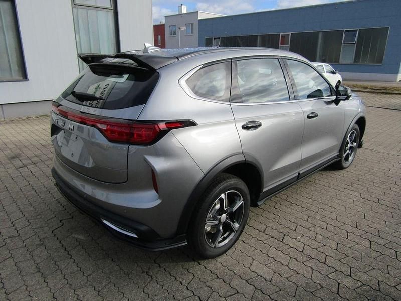 Gebraucht Haval Jolion Premium 177 PS (130 kW) 2026 Grau SUV