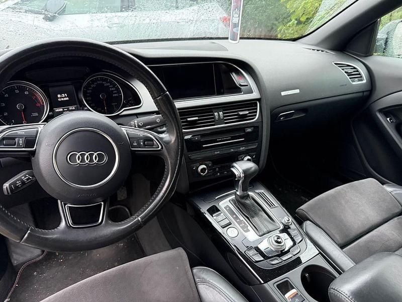 Gebraucht Audi A5 Cabriolet S-Line 177 PS (130 kW) 2012 Schwarz Cabrio