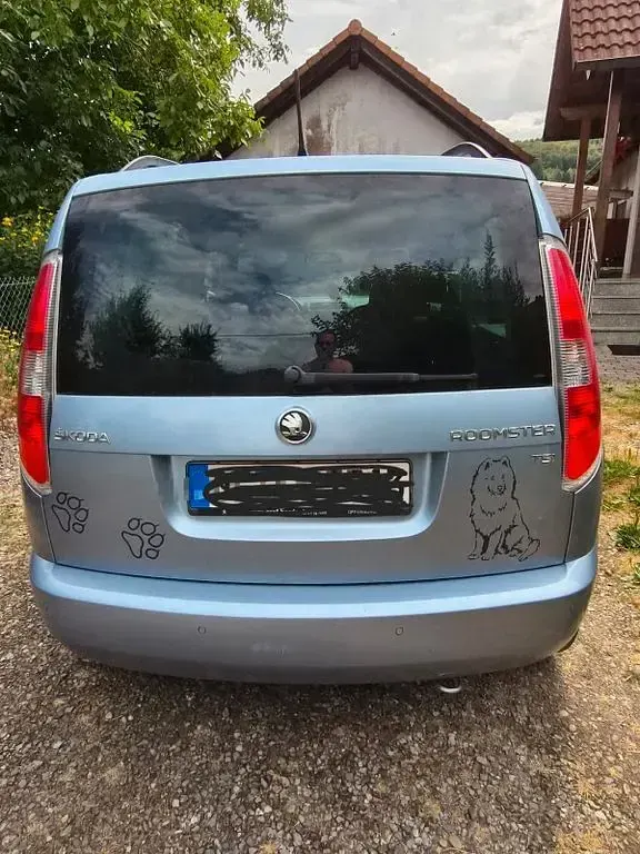Gebraucht Skoda Roomster Plus Edition 86 PS (63 kW) 2013 Silber Van / Kleinbus