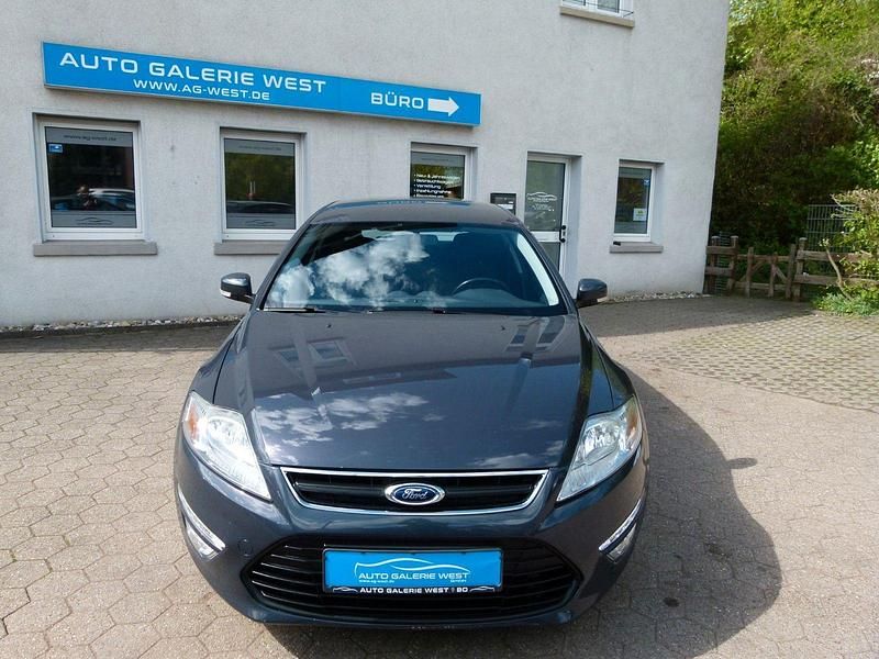 Używany Ford Mondeo Trend 163 KM (119 kW) 2012 Szary Kombi
