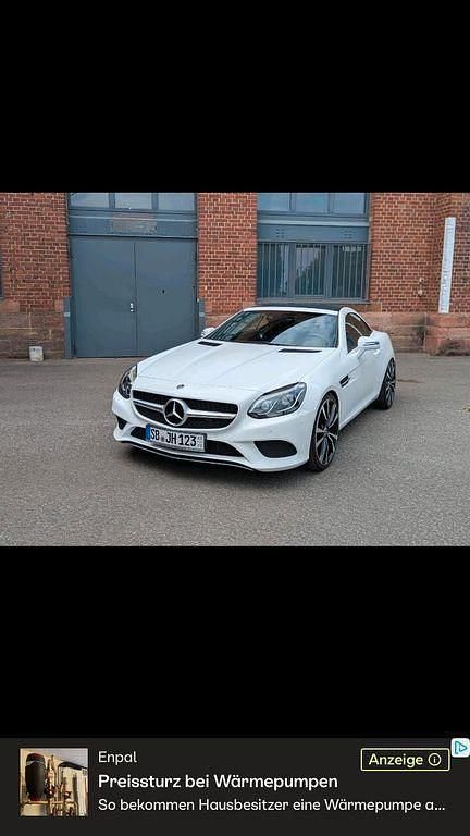 Weiß Gebraucht 2017 Mercedes SLC200 Cabrio | 35.000 € (Teuer) - Bild 1/4