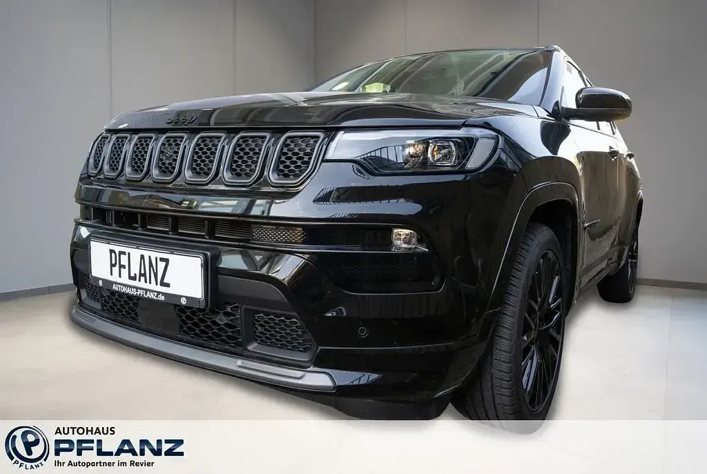 Gebraucht Jeep Compass 131 PS (96 kW) 2024 SUV