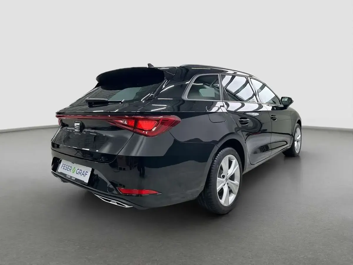Gebraucht Seat Leon FR 204 PS (150 kW) 2025 Schwarz Limousine