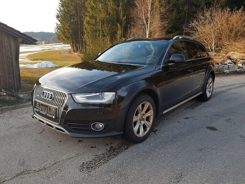 Gebraucht Audi A4 Allroad Ambiente 190 PS (139 kW) 2015 Schwarz Kombi
