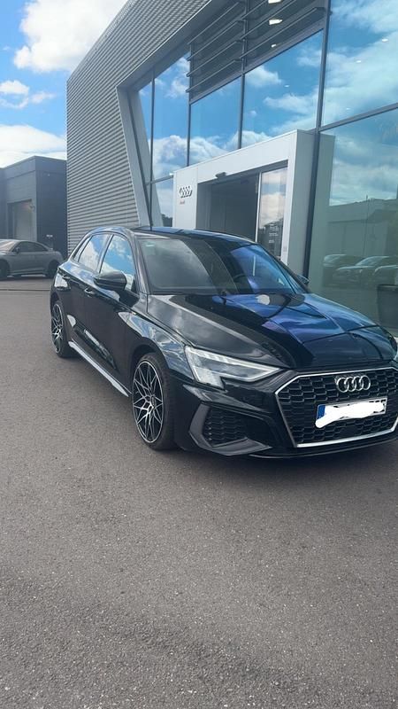 Gebraucht Audi A3 Sportback e-tron S-Line 204 PS (150 kW) 2021 Schwarz Kleinwagen