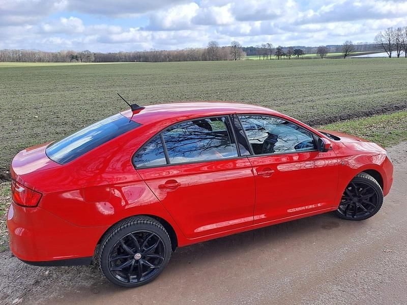 Gebraucht Seat Toledo 122 PS (89 kW) 2014 Rot Kleinwagen