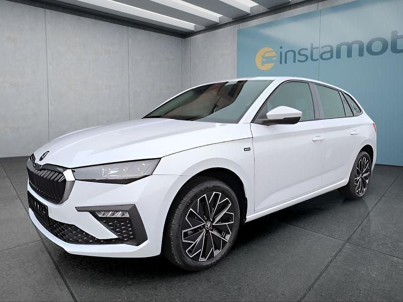Weiß Neu 2025 Skoda Scala Kleinwagen | 26.949 € (Fairer Preis) - Bild 1/4