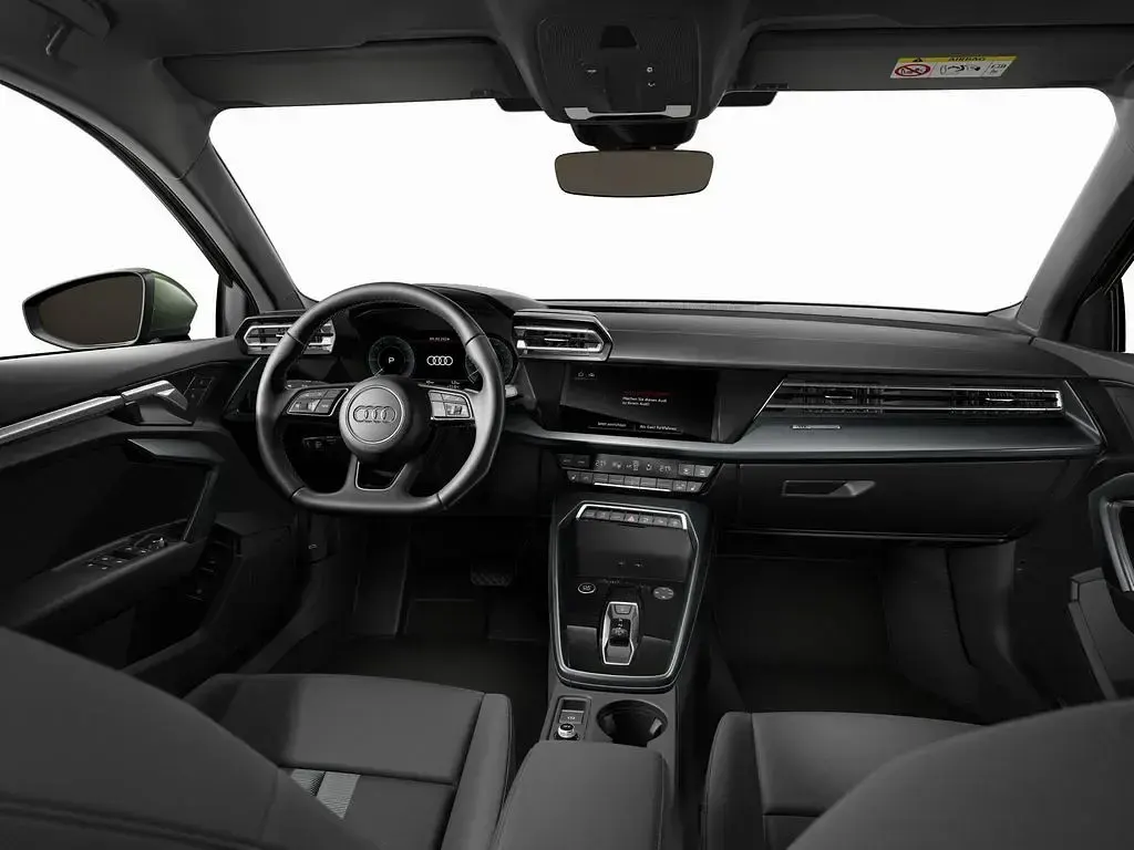 Usado Audi A3 Performance 204 HP (150 kW) 2025 Verde Sedan