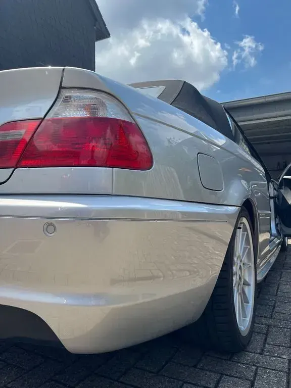 Gebraucht BMW 320 Cabriolet Performance 170 PS (125 kW) 2002 Schwarz Cabrio