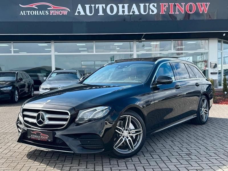 Gebraucht Mercedes E220 AMG 194 PS (142 kW) 2017 Schwarz Kombi