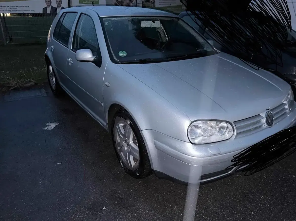 Gebraucht VW Golf IV 101 PS (74 kW) 2002 Silber Kleinwagen