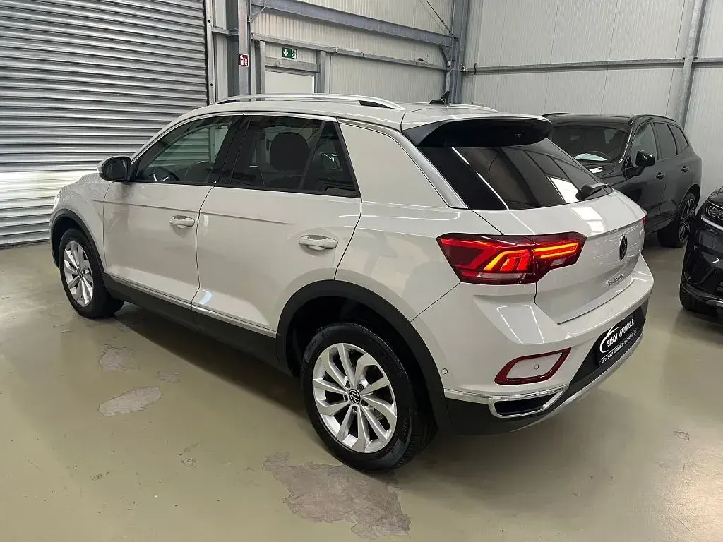 Gebraucht VW T-Roc Style 150 PS (110 kW) 2023 Ascotgrau SUV
