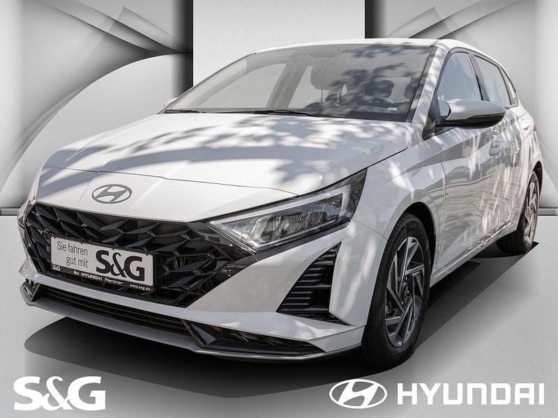 Gebraucht Hyundai i20 Trend 101 PS (74 kW) 2025 Kleinwagen