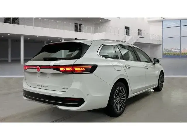 Brugt VW Passat Elegance 150 HK (110 kW) 2025 Hvid Stationcar