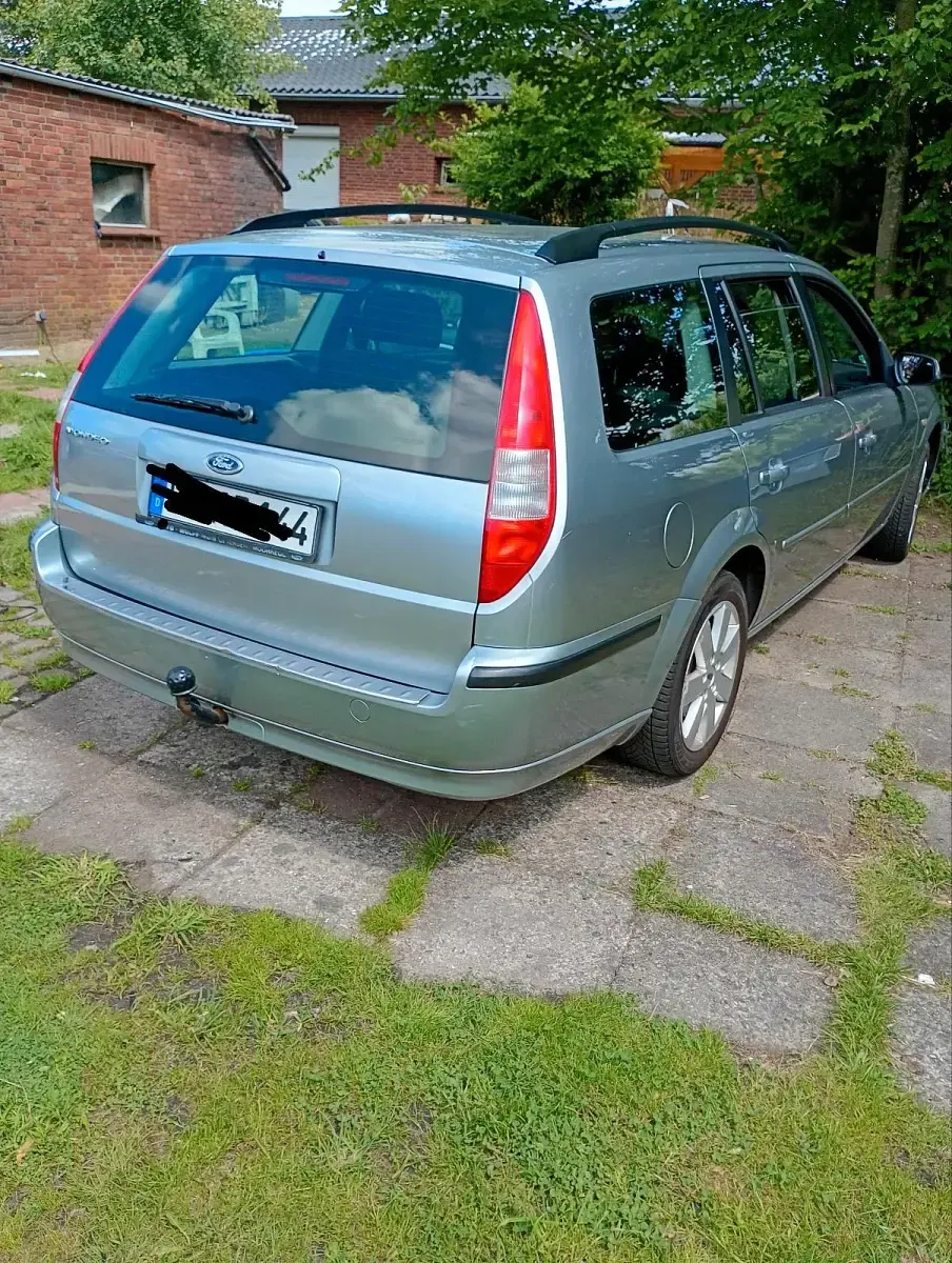 Gebraucht Ford Mondeo 125 PS (91 kW) 2007 Silber Kombi