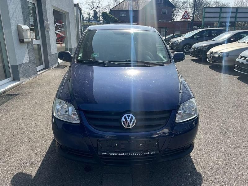 Gebraucht VW Fox 75 PS (55 kW) 2006 Blau Kleinwagen