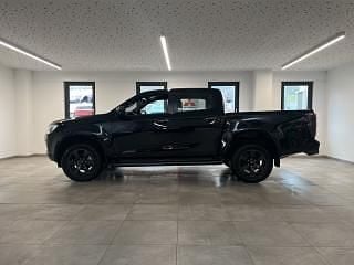 Neu Isuzu D-Max 163 PS (119 kW) 2026 Onyx black mica Pickup