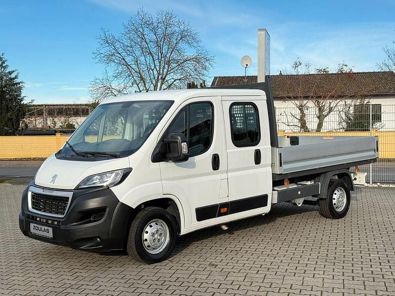 Gebraucht Peugeot Boxer 131 PS (96 kW) 2019 Weiß Van