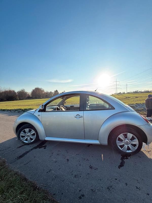 Gebraucht VW New Beetle 116 PS (85 kW) 1999 Silber Kleinwagen