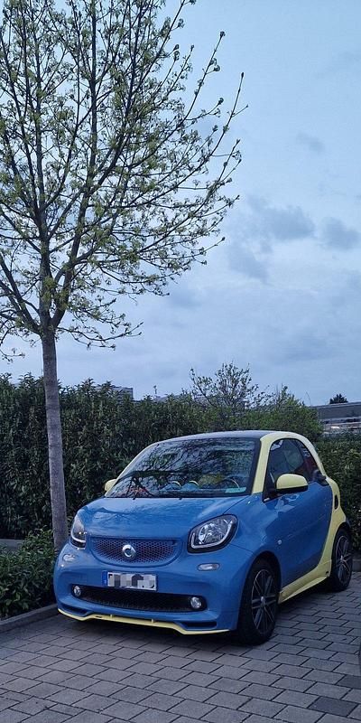 Gebraucht Smart ForTwo Coupé Brabus 100 PS (73 kW) 2017 Andere farben Coupé